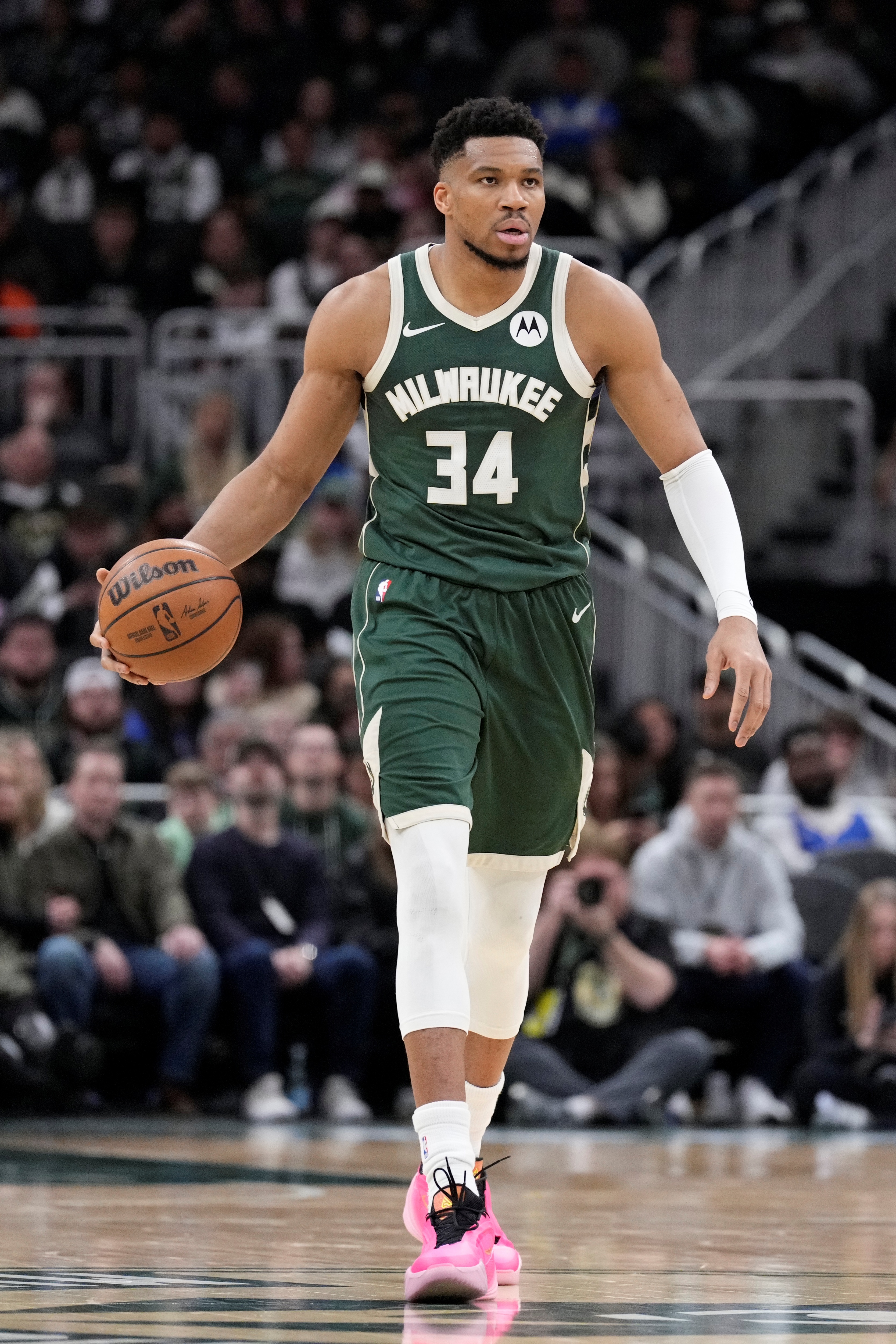 开云体育中国官方网站-字母想复出！哈队：他到底在搞啥 雄鹿和他好聚好散没啥大不了的